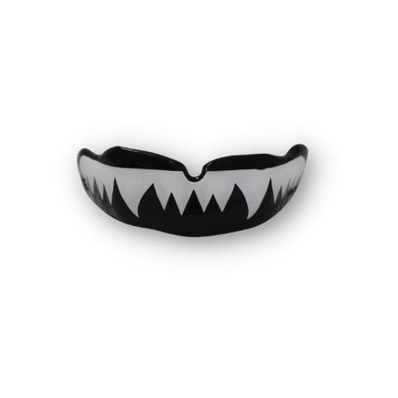 Wolf gumshield design